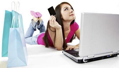 Tips Berbelanja Baju Online