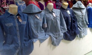 Membeli-Baju-Murah-secara-Grosir-di-Daerah-Bandung